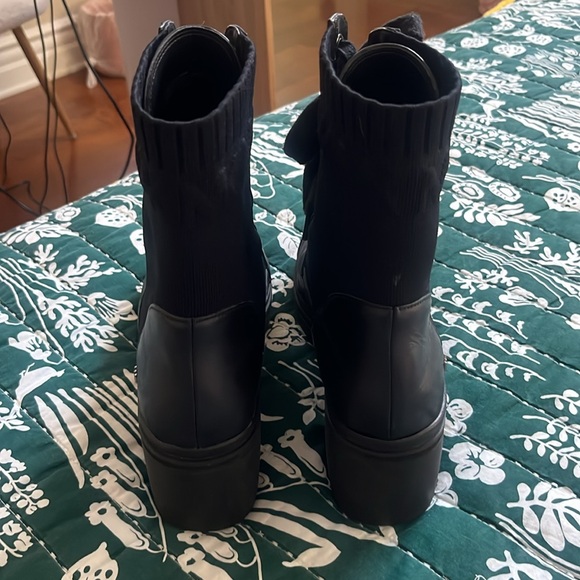 Michael Kors Combat Boots Size US 11 - Picture 4 of 4